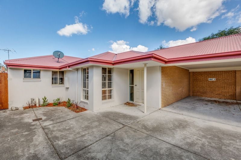 2/73 Clive Street, West Footscray - Thumbnail 3