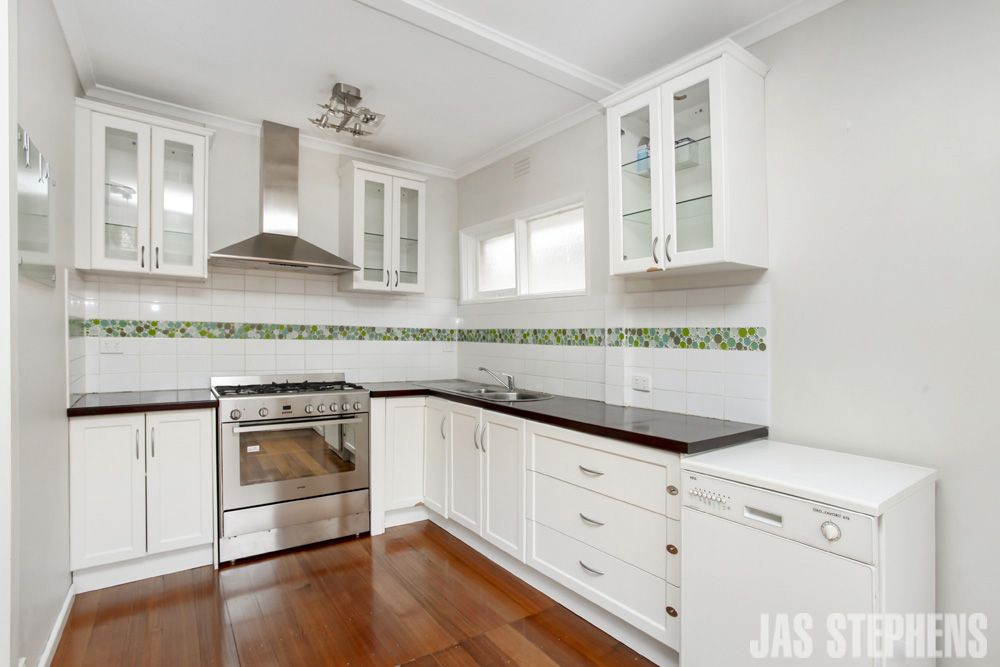 4 Dickens Street, Yarraville, Yarraville - Thumbnail 3