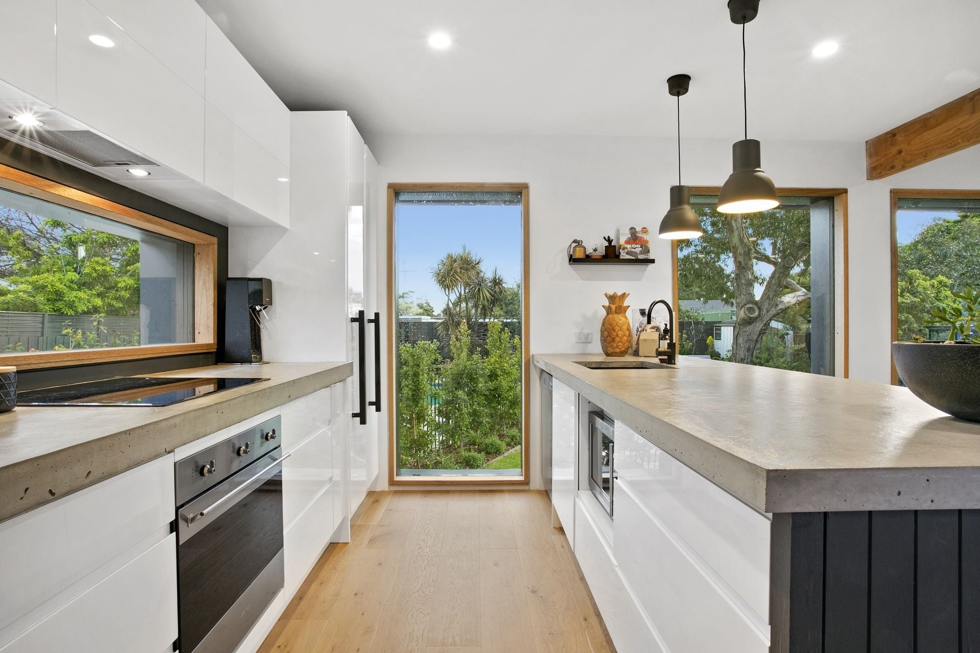 16 Heath Close Ocean Grove VIC, Ocean Grove - Thumbnail 3