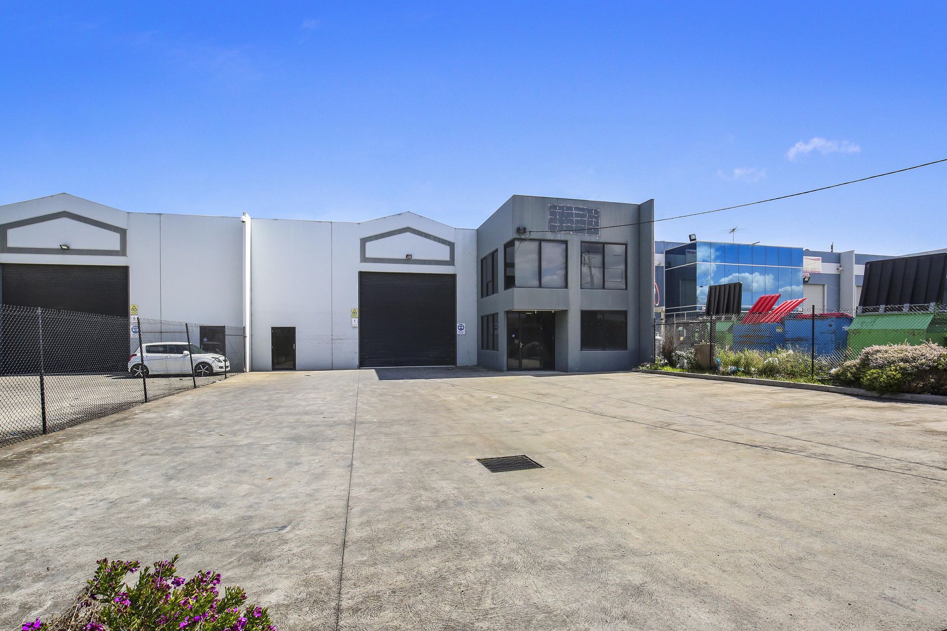 FRESHLY REFURBISHED OFFICES & AMENITIES