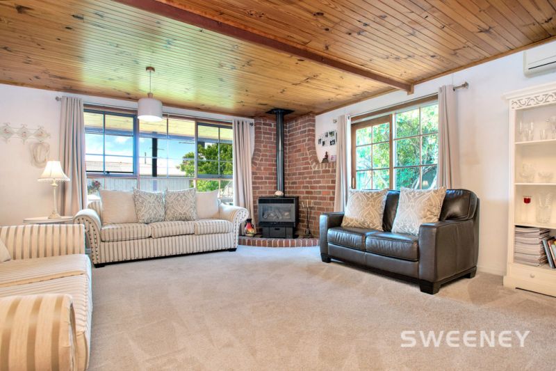 23 Bracken Grove, Altona - Thumbnail 4
