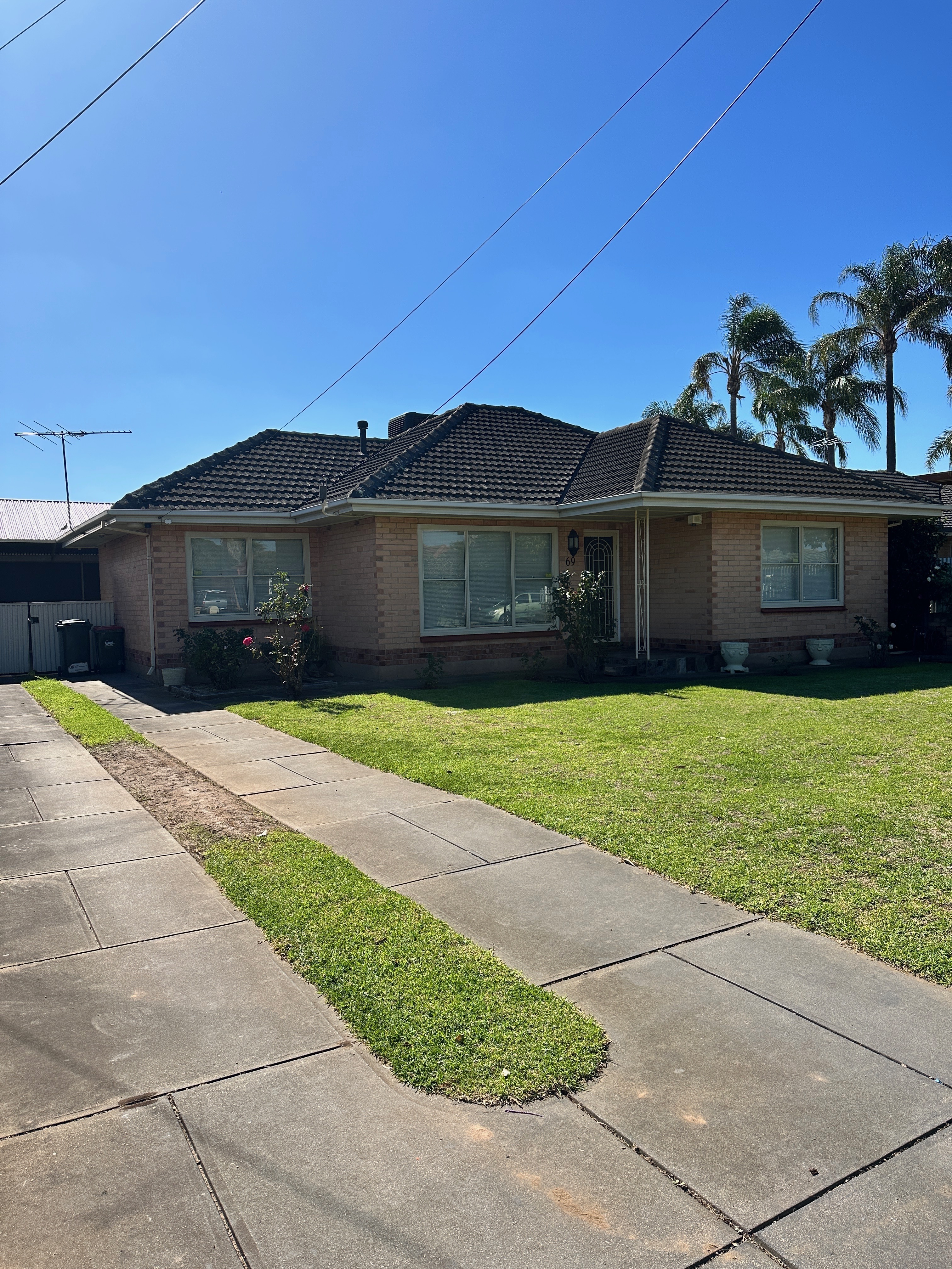 69 Western Parade Brooklyn Park 5032