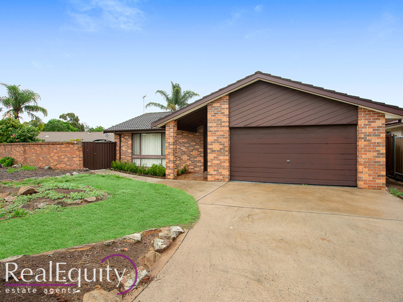 Real Estate For Lease 10 Wolverton Avenue Chipping Norton , NSW