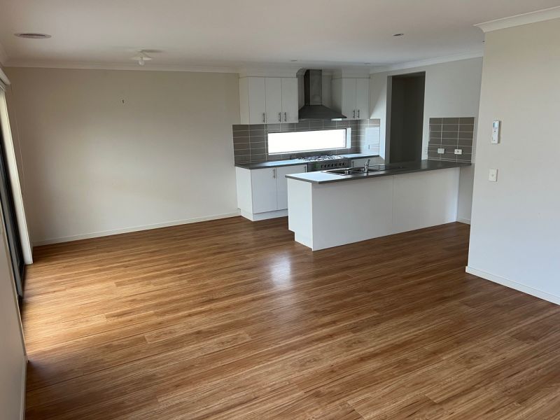 24 Pimelea Way Torquay VIC, Torquay - Thumbnail 2