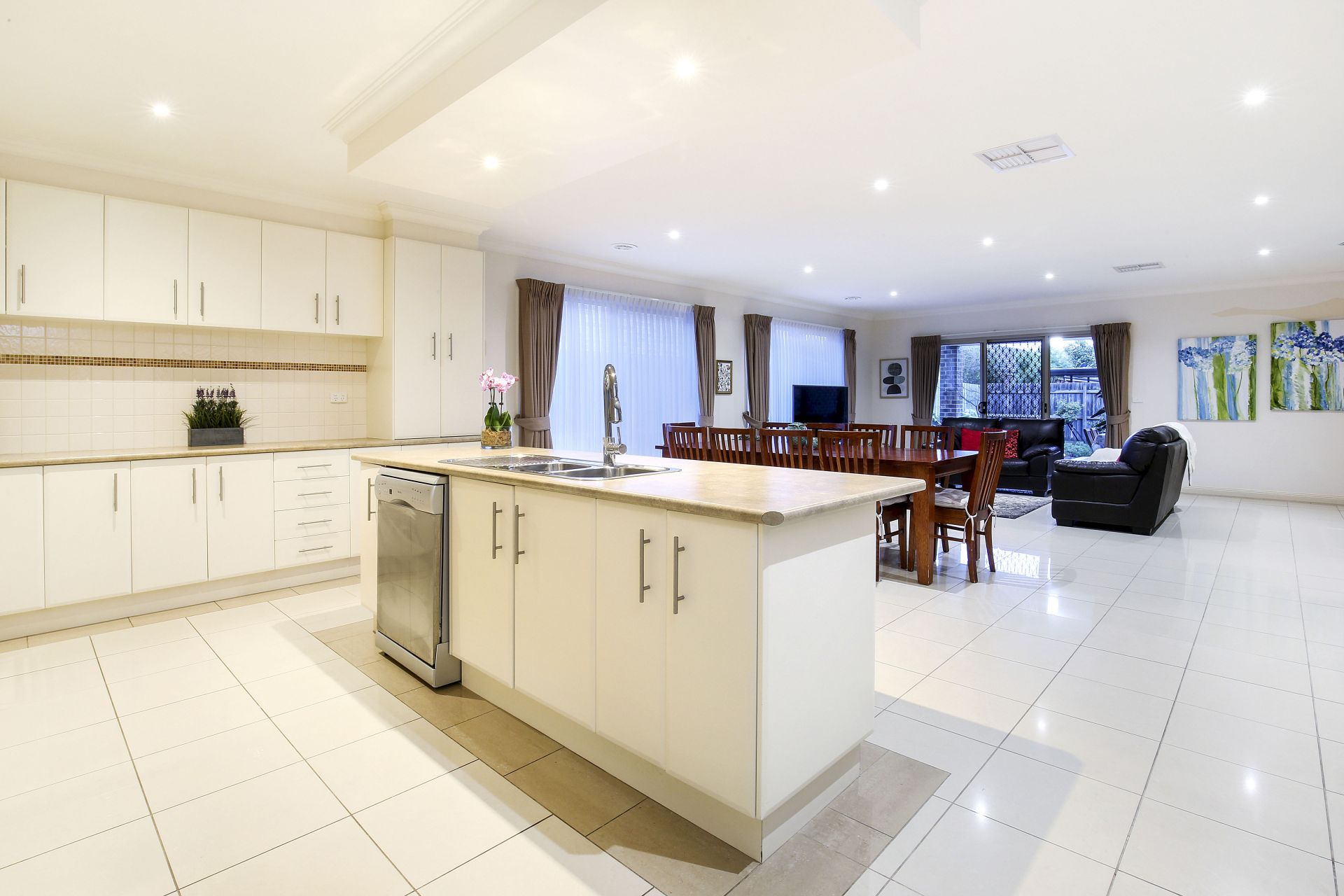 Real Estate For Sale 120 The Great Eastern Way South Morang , VIC