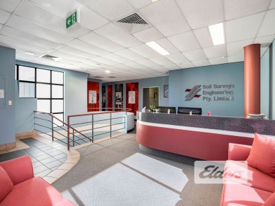 FULL FLOOR PLATE ON TOP OF FINCHLEY!