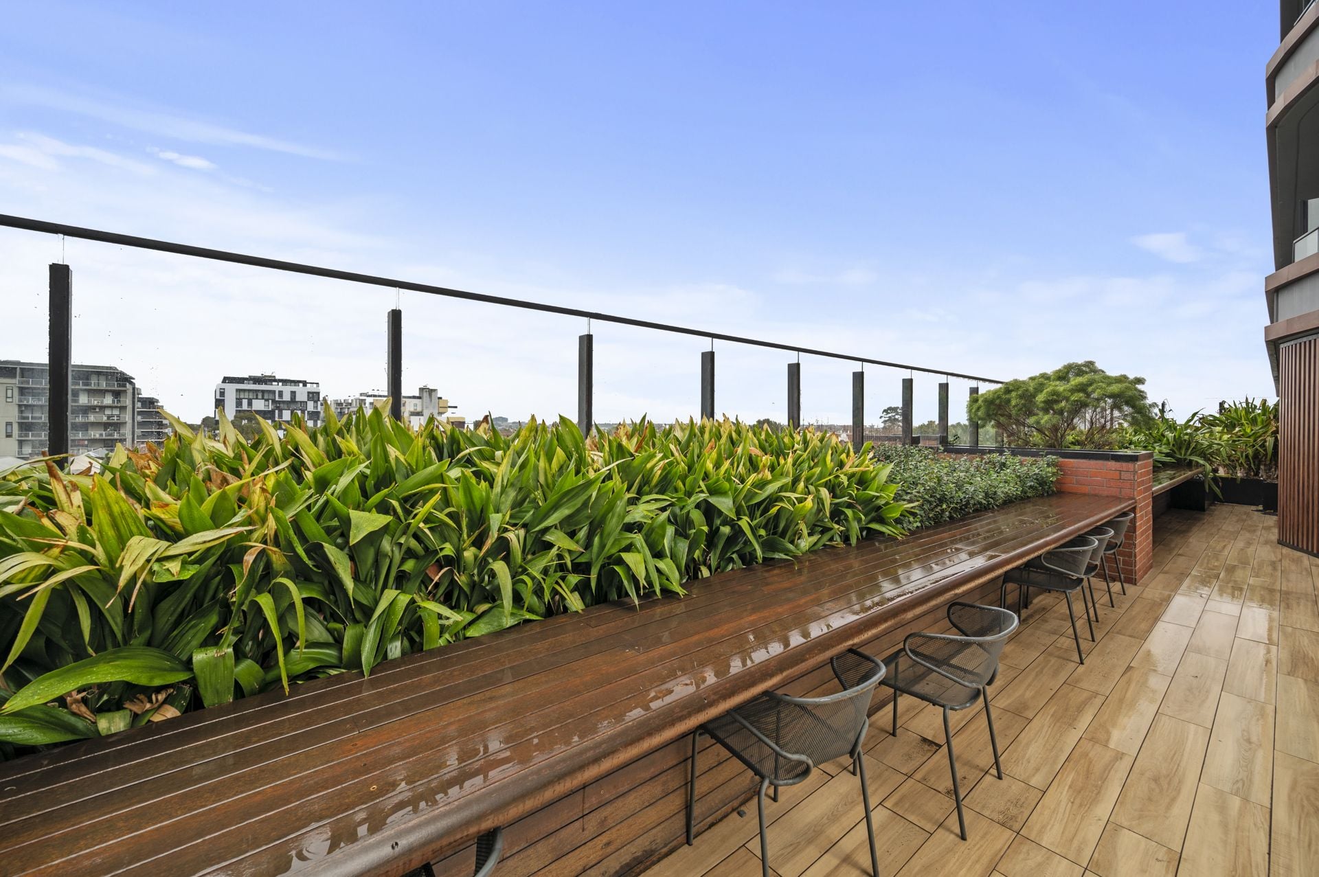 Spacious Apartment with Exclusive Amenities!