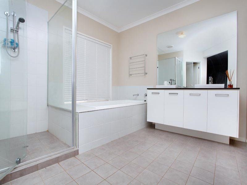 10 Harrison Court, Burnside Heights - Thumbnail 8