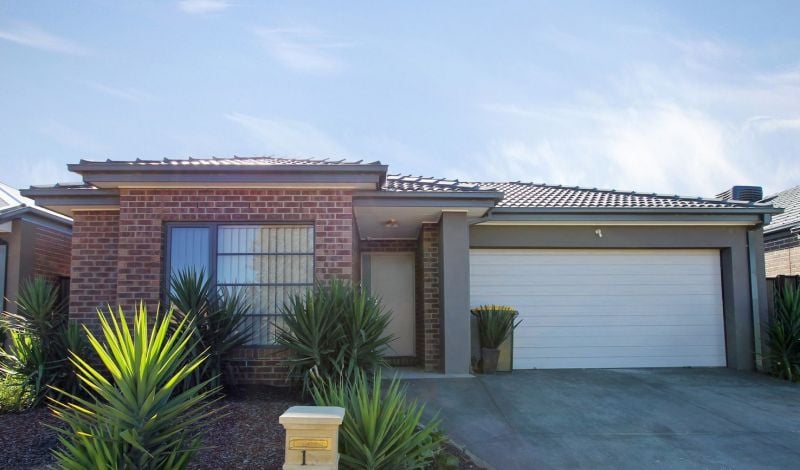 18 Waterwheel Drive, Mernda