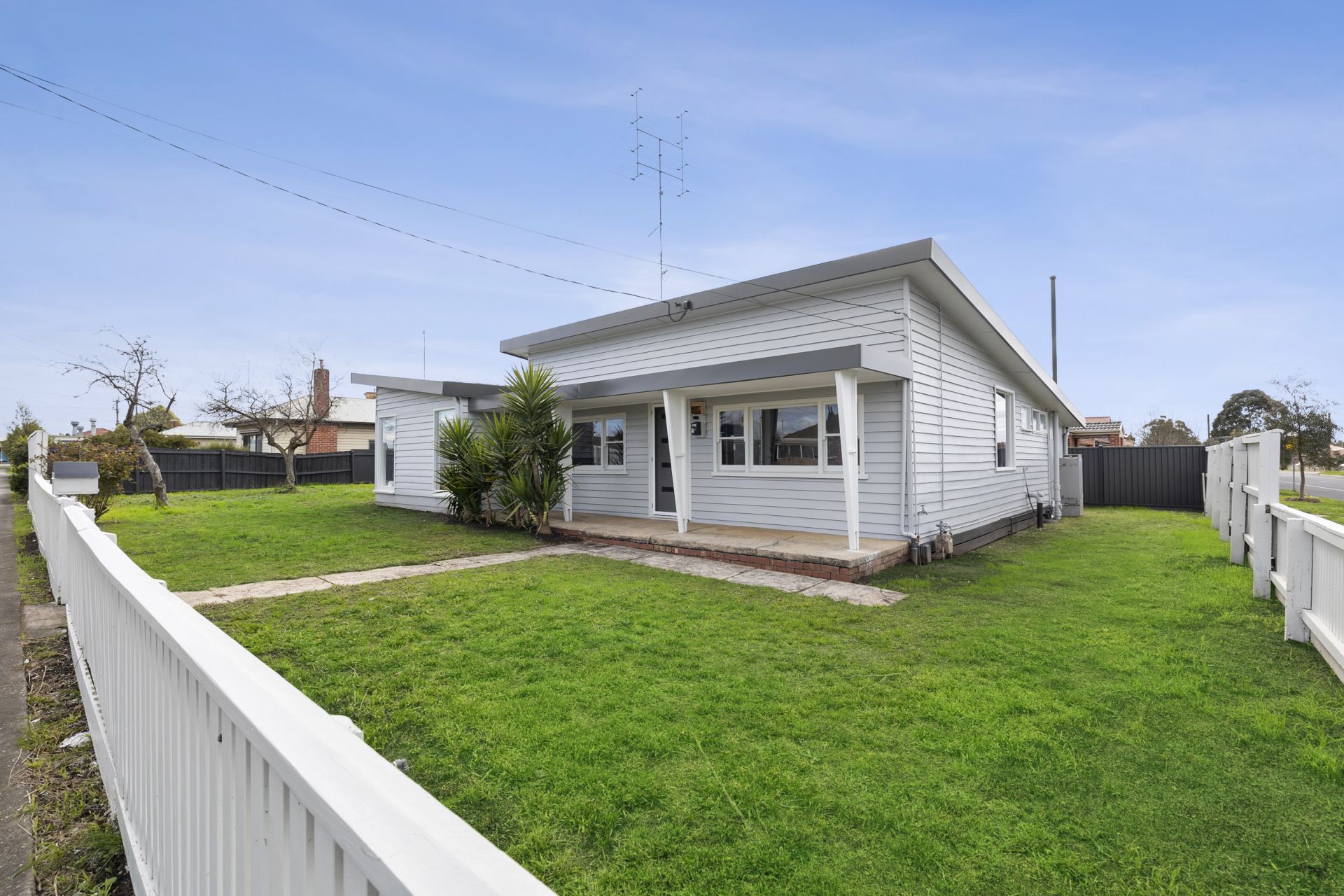 7 Bridge Street Sebastopol VIC, Sebastopol - Thumbnail 3