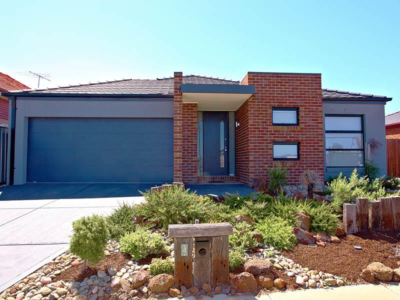4 Rothesay Avenue, Derrimut - Thumbnail 2