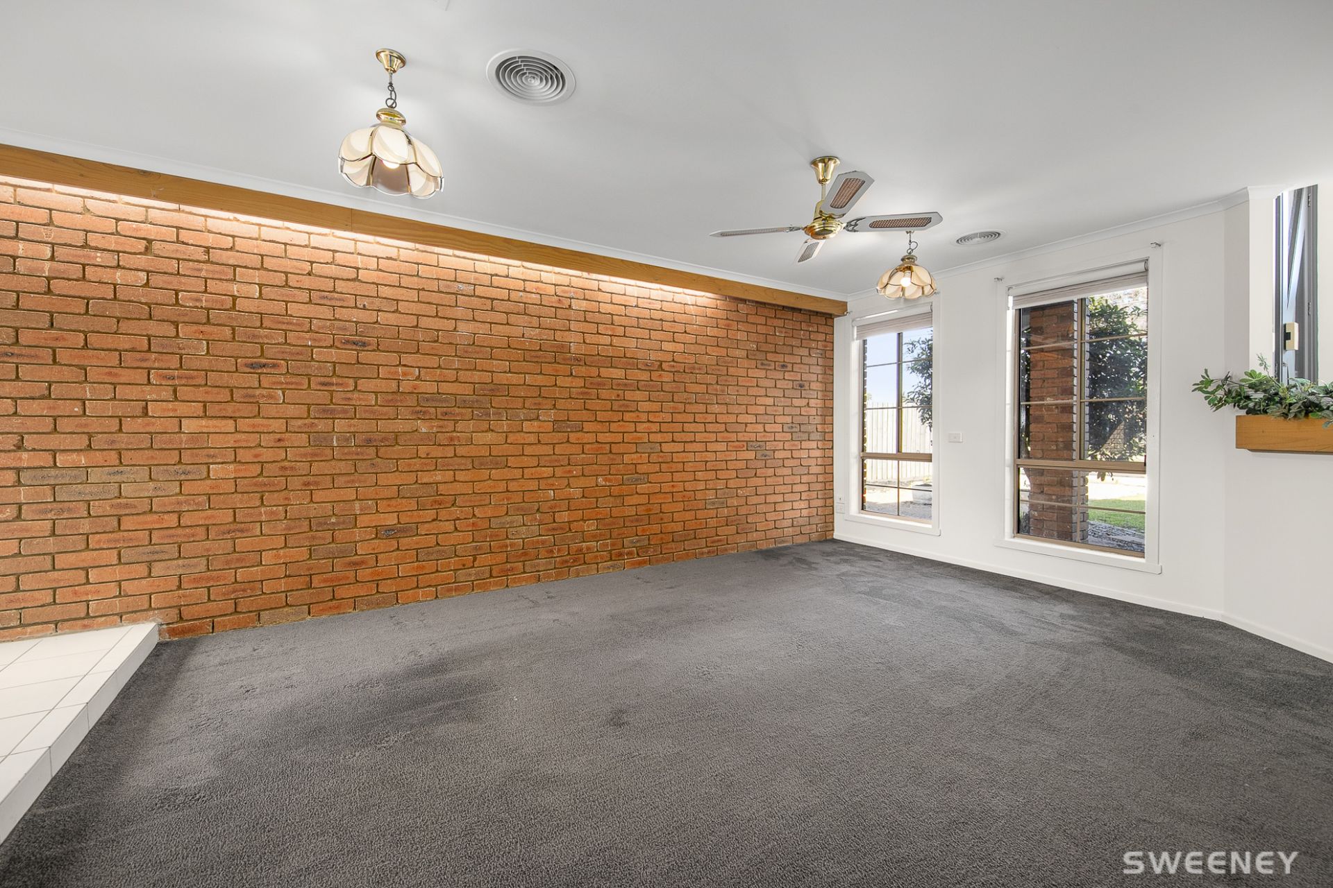 51 Roach Drive, Altona Meadows - Thumbnail 3