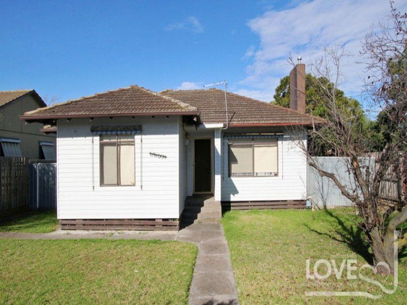 THREE BEDROOM IN GREAT LOCATION