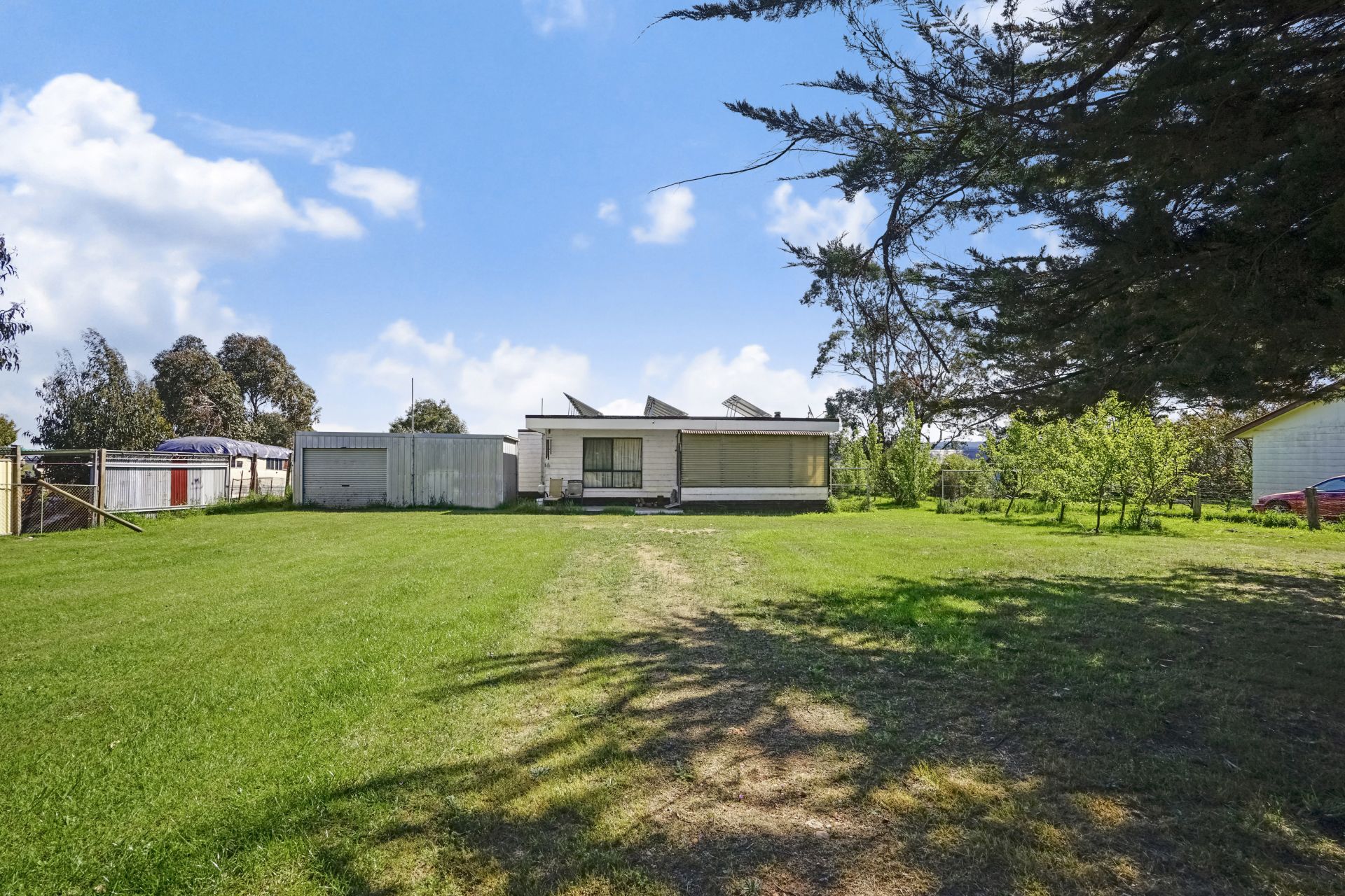196 Scarsdale-Pitfield  Road, Newtown, Newtown - Thumbnail 4