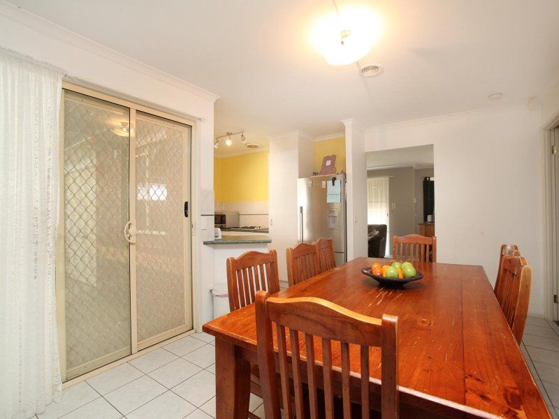 23 Timele Drive, Hillside - Thumbnail 5