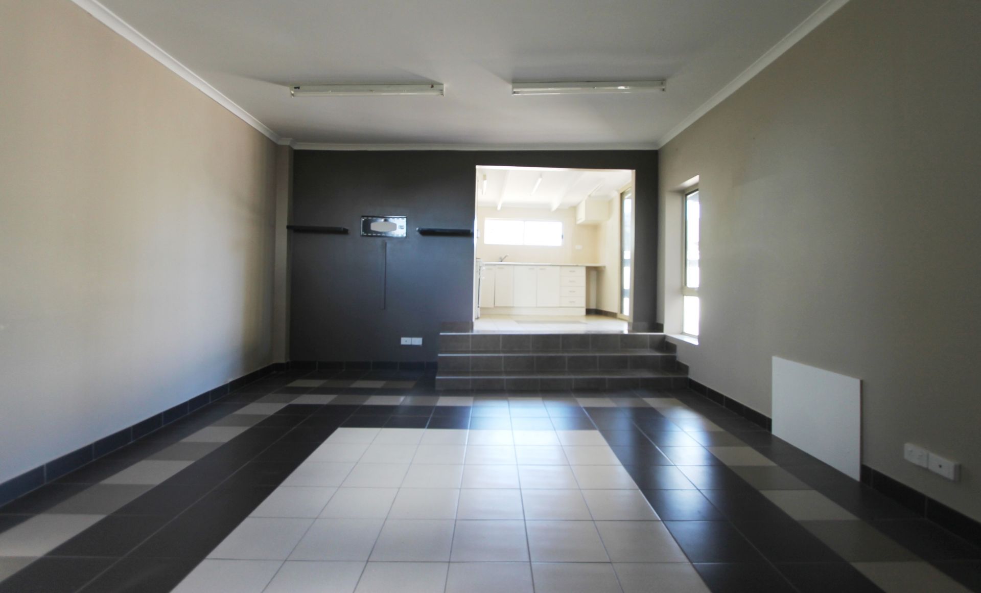 RENOVATED JEWEL !!!