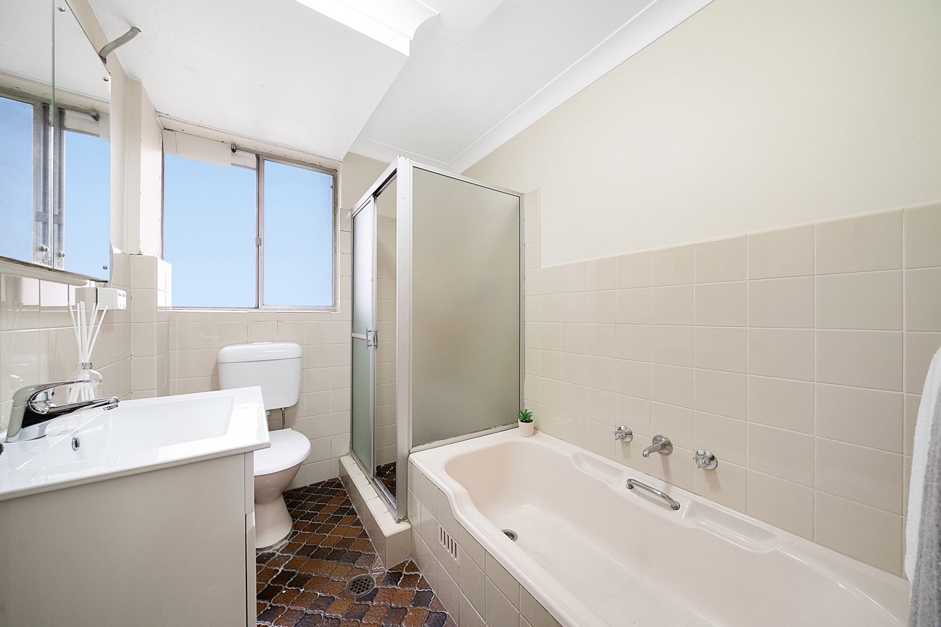 11/10-12 Park Avenue, Burwood, Burwood - Thumbnail 7