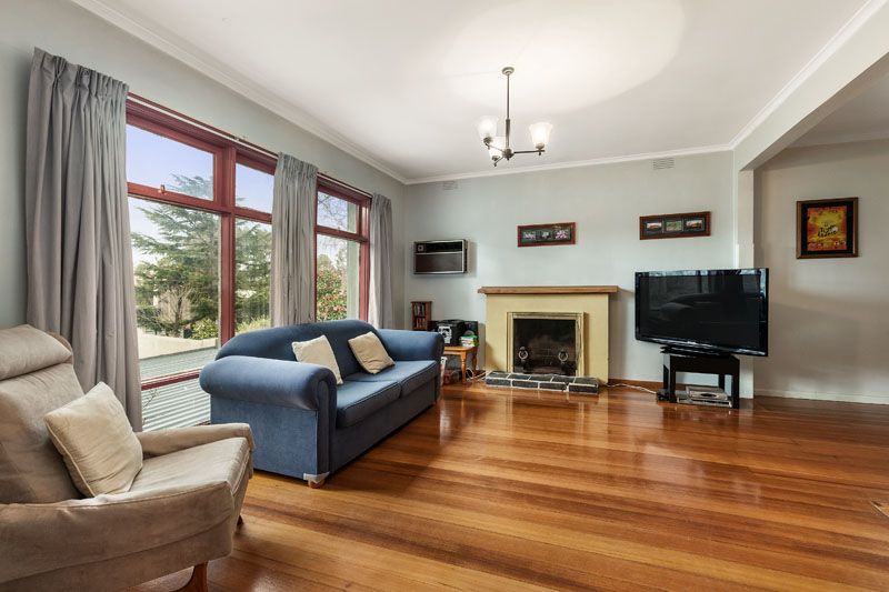 54 Kitchener Street, Box Hill South - Thumbnail 4