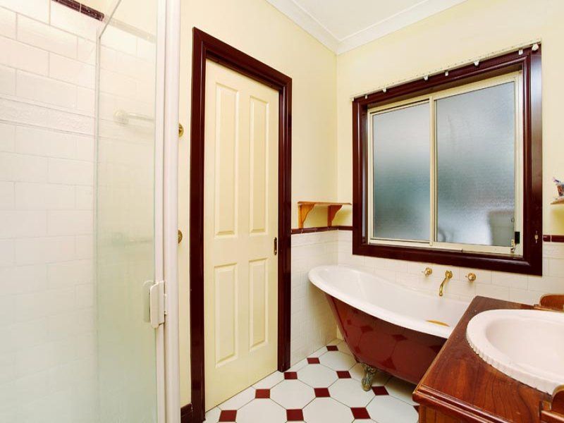 2 Parwan Court, Caroline Springs - Thumbnail 8