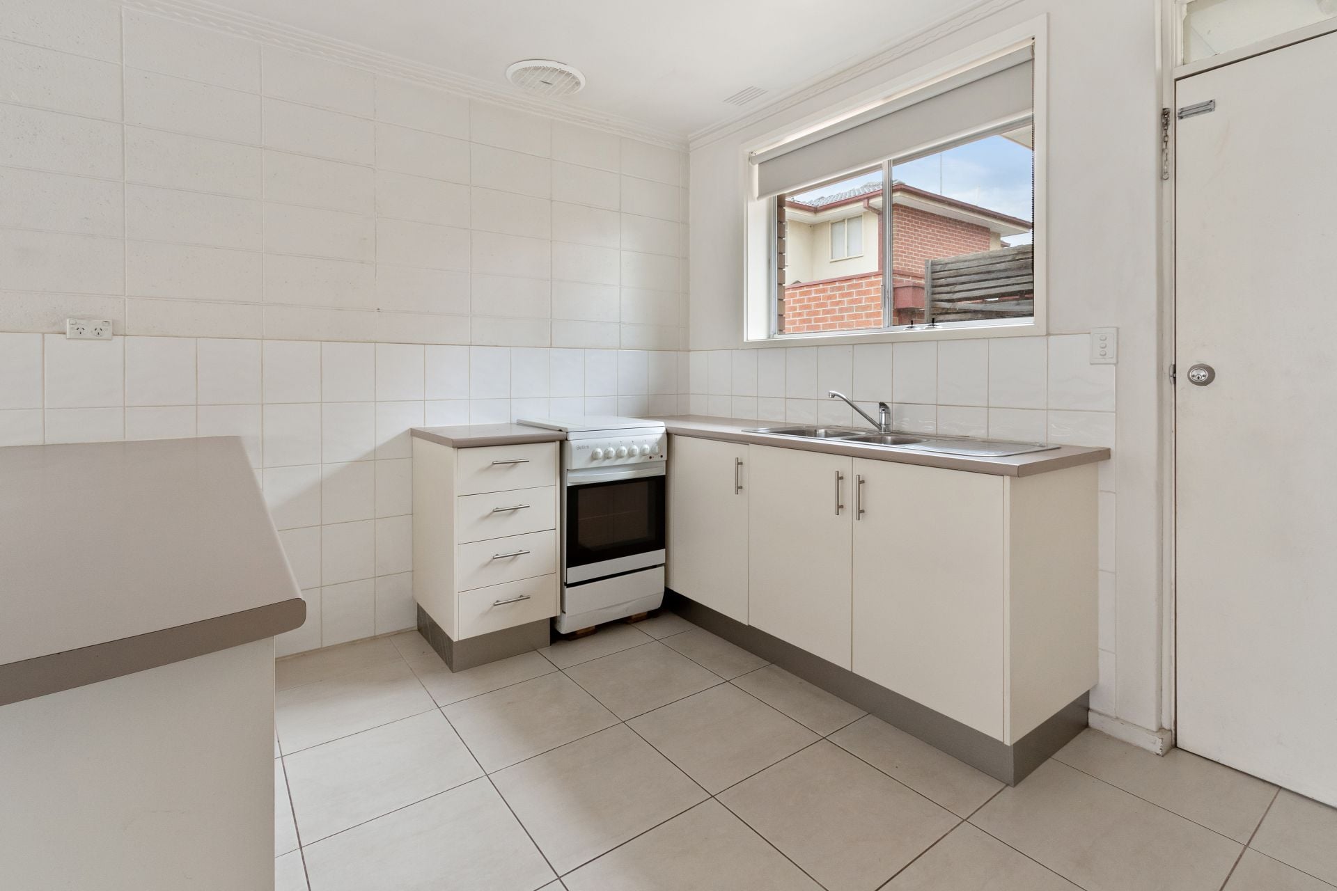 One Bed In The Heart Of Reservoir