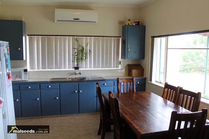 42 Heath Street Mount Gambier SA, Mount Gambier - Thumbnail 5