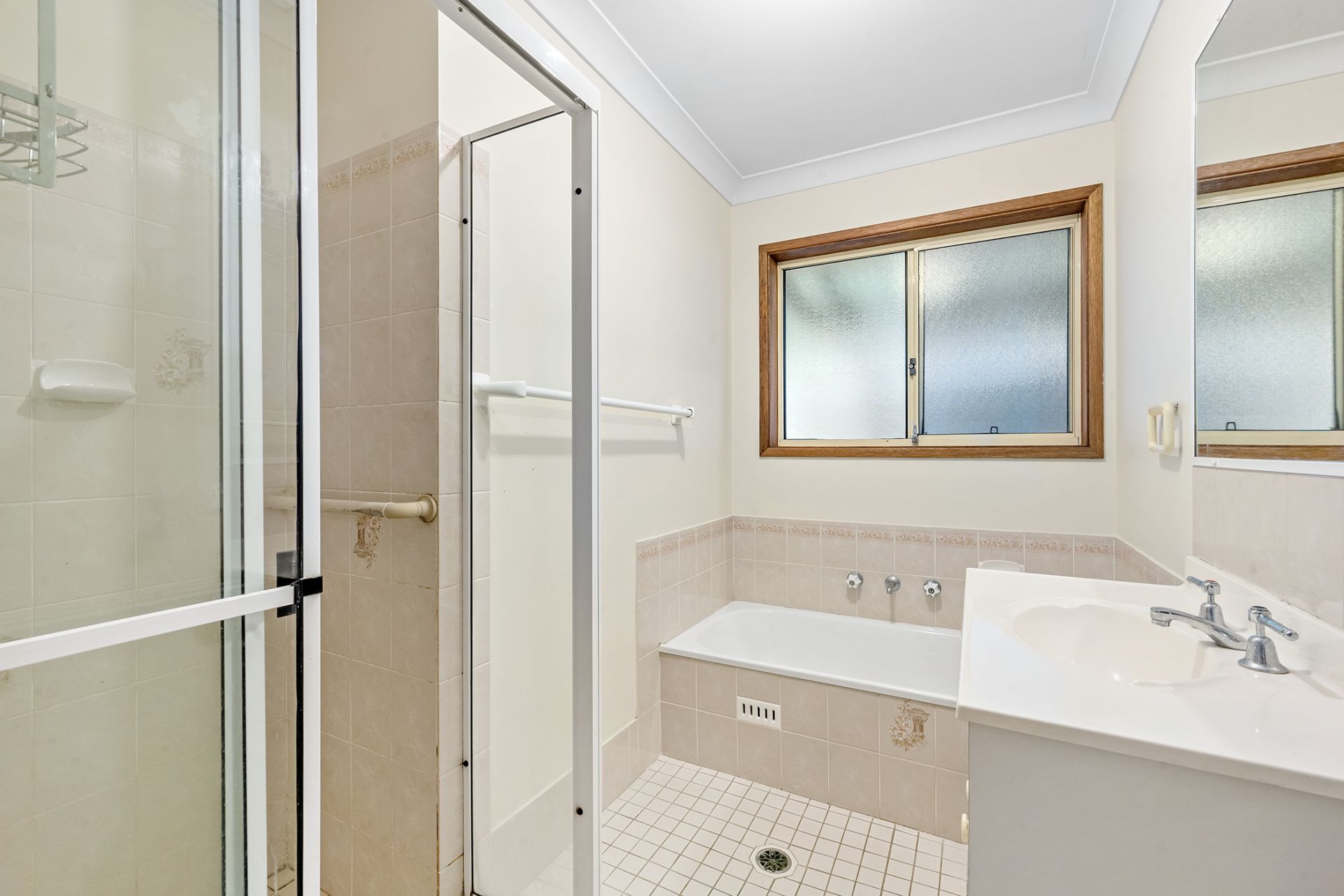 Real Estate For Sale 31 Baldwin Boulevard Windermere Park , NSW