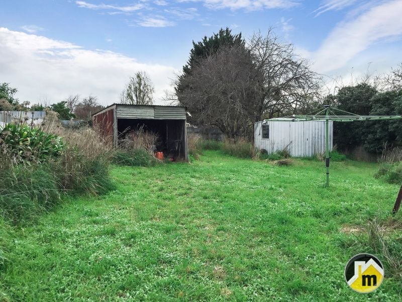 31 Powell Street Mount Gambier SA, Mount Gambier - Thumbnail 2