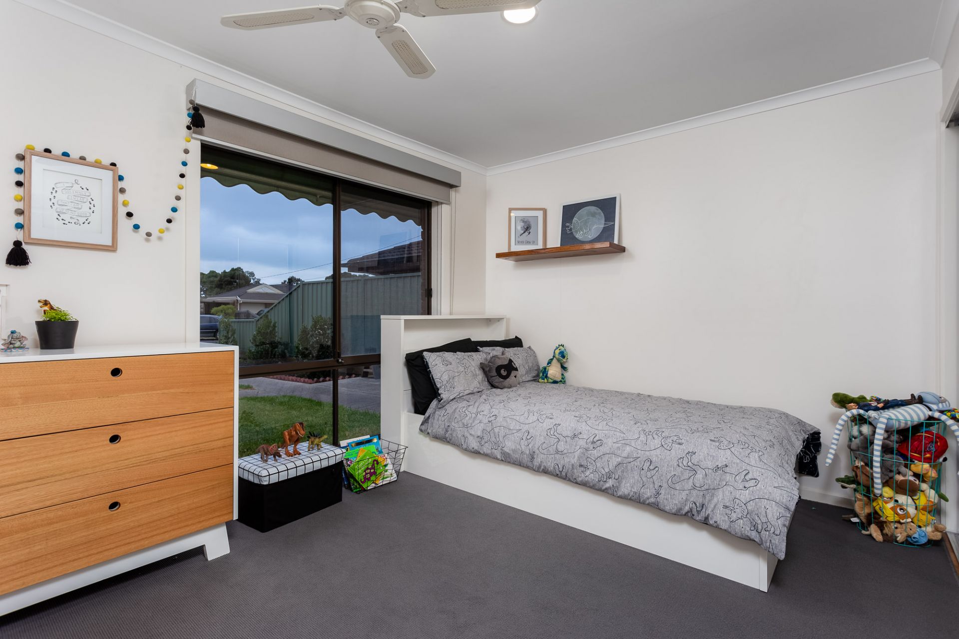 8 Dixon Court, Altona Meadows - Thumbnail 8