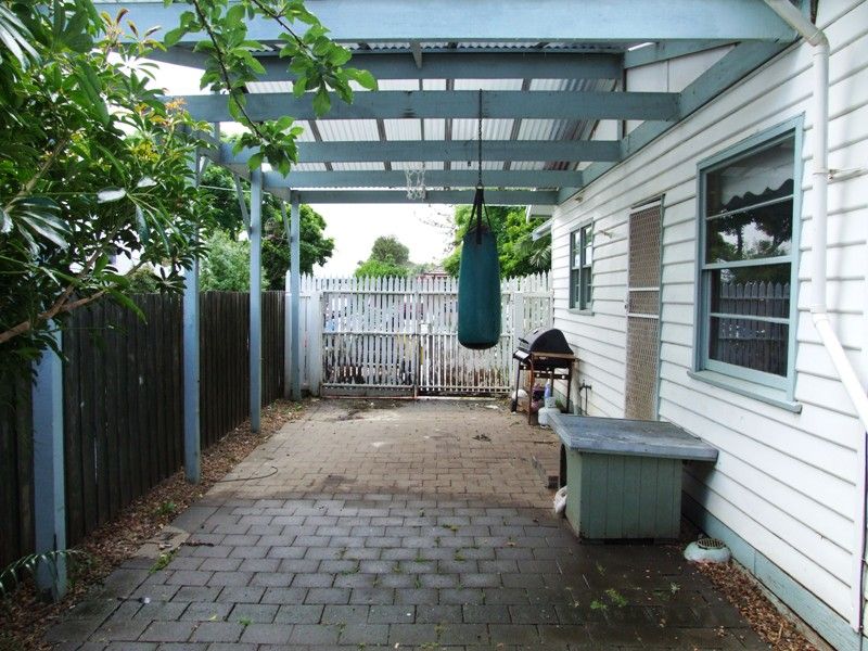 11 Standfield Street, Bacchus Marsh - Thumbnail 6