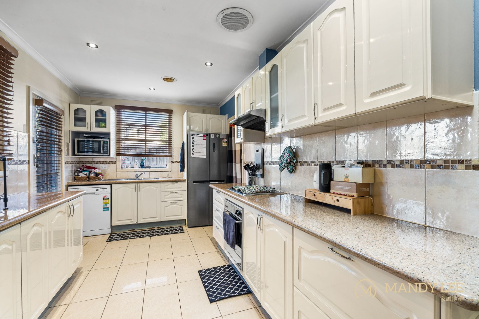 48 Barter Crest Forest Hill VIC, Forest Hill - Thumbnail 4