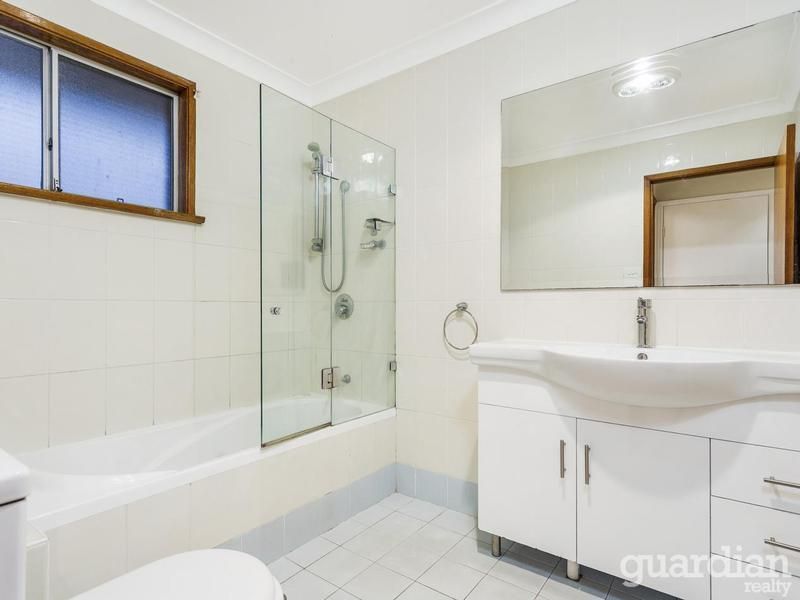 4 Lambert Crescent Baulkham Hills NSW, Baulkham Hills - Thumbnail 6