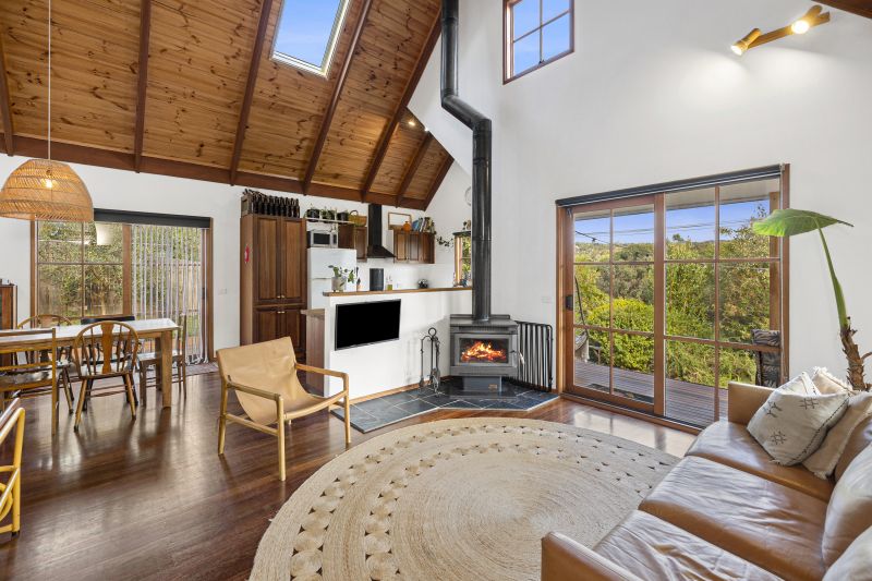 17 Chatswood Drive, Anglesea, VIC, Anglesea - Thumbnail 2