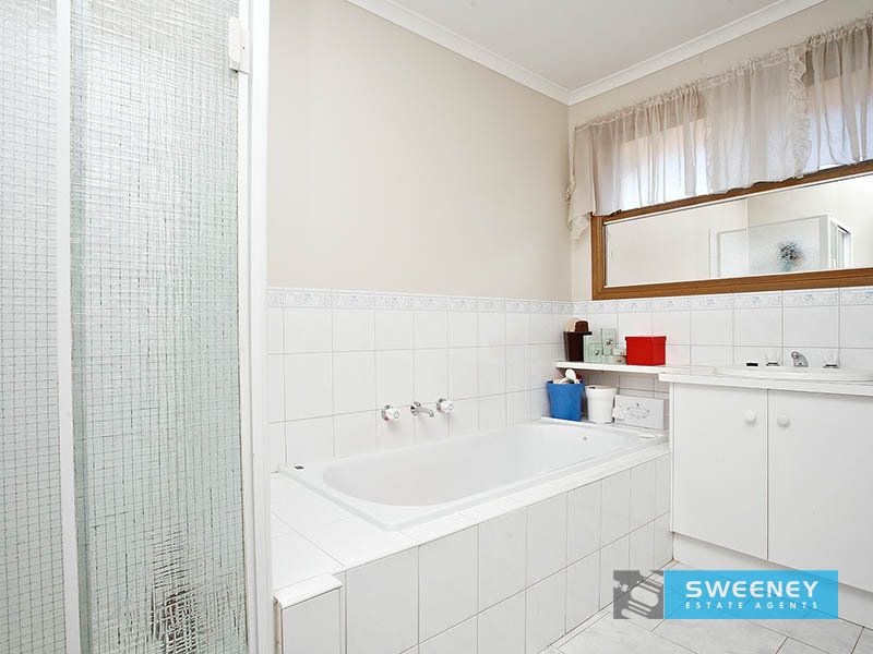 216E Merton Street, Altona Meadows - Thumbnail 6
