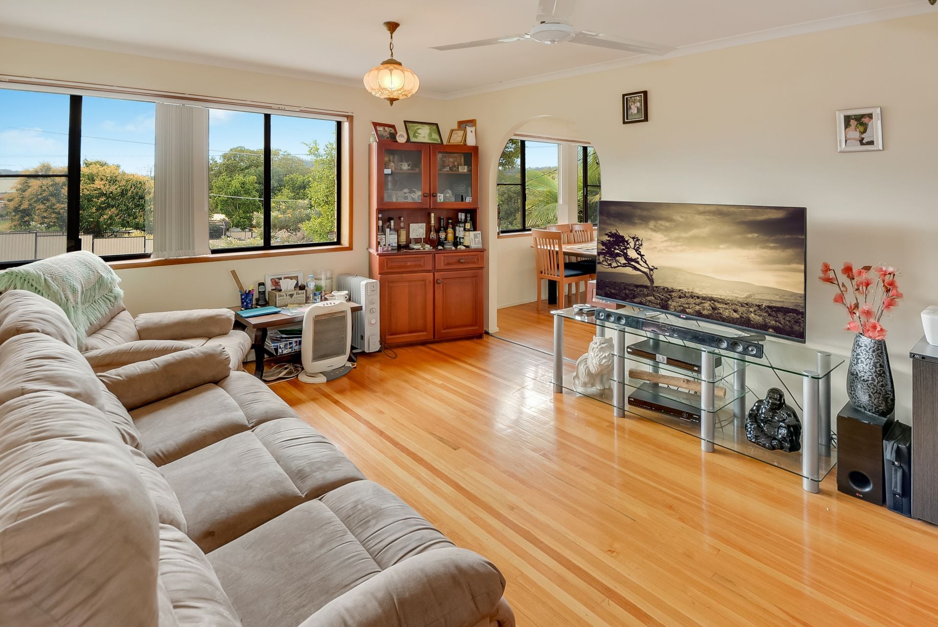18 Blaxland Road Nambour QLD, Nambour - Thumbnail 2