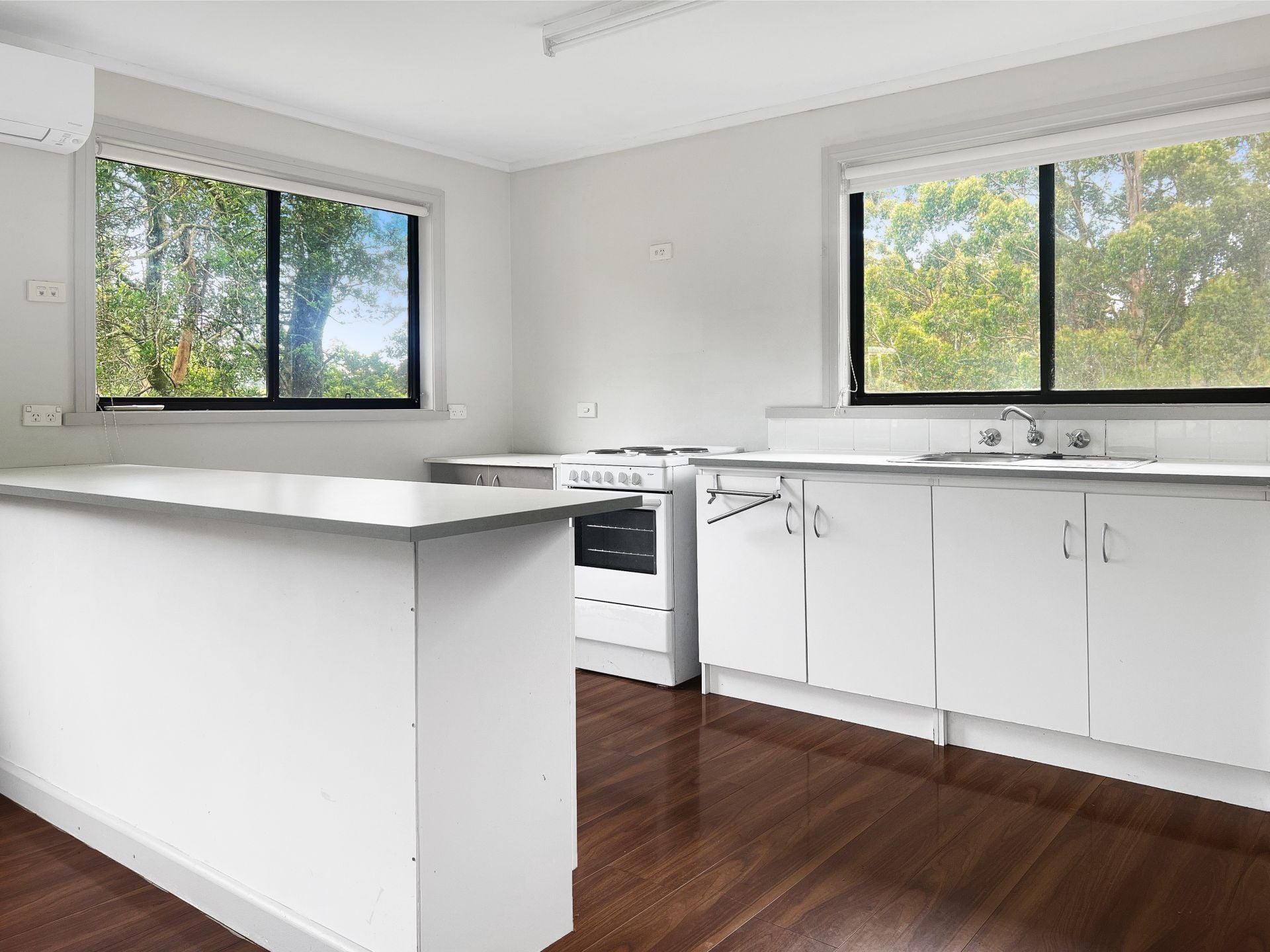 4 College Drive, Lavers Hill - Thumbnail 5
