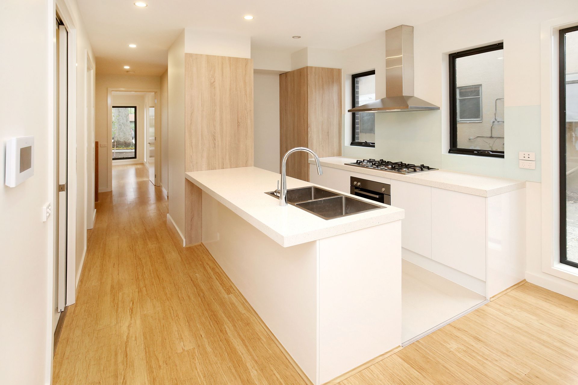 LUXURY LIVING IN A PERFECT LOCATION