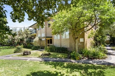 16/7-9 Denmark Street, Kew