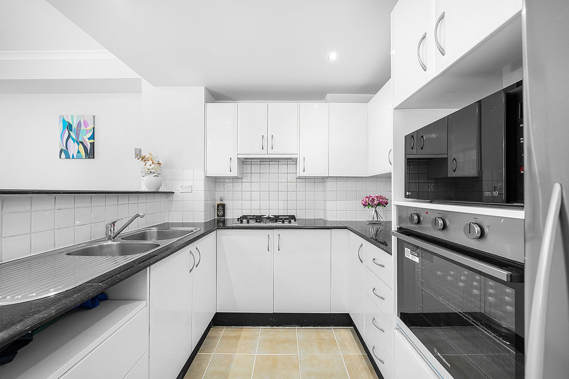 702/7-9 Churchill Avenue, Strathfield, Strathfield - Thumbnail 5