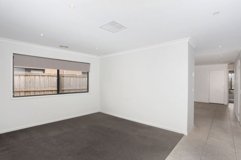 38 Newington Parade, Mernda