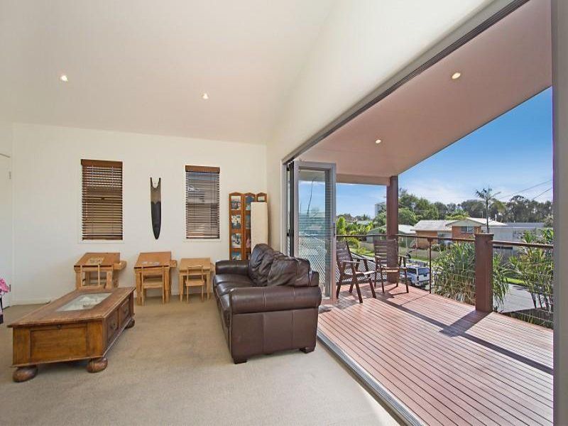 18 Korina Avenue COOLANGATTA QLD, Coolangatta - Thumbnail 4