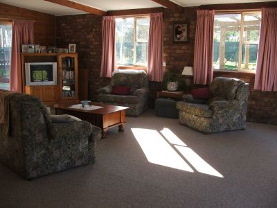 LATROBE, LATROBE, Latrobe - Thumbnail 3