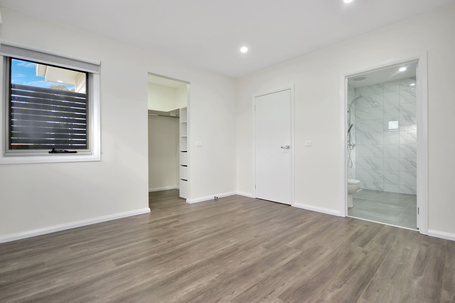 STYISH MODERN LIVING