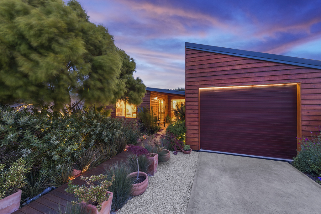 15 Joyce Street, Apollo Bay, VIC, Apollo Bay - Thumbnail 4