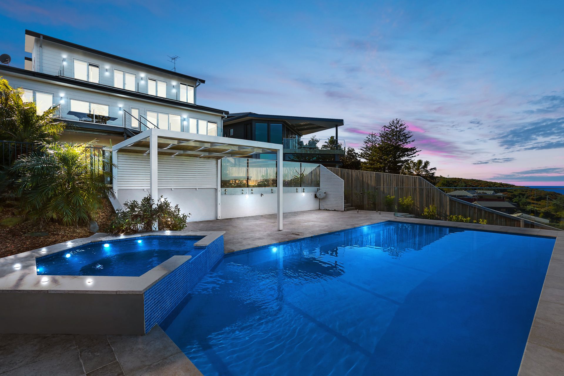 Real Estate For Sale 41 Hillcrest Avenue Mona Vale , NSW