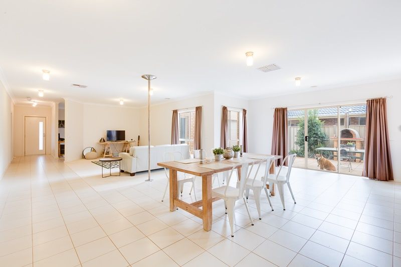 12 Leonard Drive, Bacchus Marsh - Thumbnail 6
