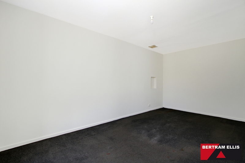 71 Chirnside Circuit, Kambah - Thumbnail 8