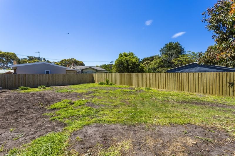 3 Ramsgate Terrace BARWON HEADS VIC, Barwon Heads - Thumbnail 2