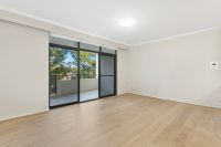 257/4 Bechert Road, Chiswick