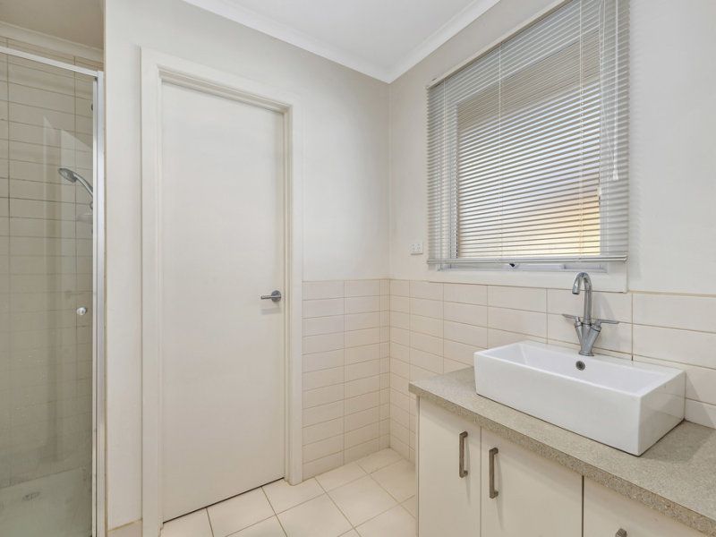 2/47 Curlew Avenue, Altona - Thumbnail 4