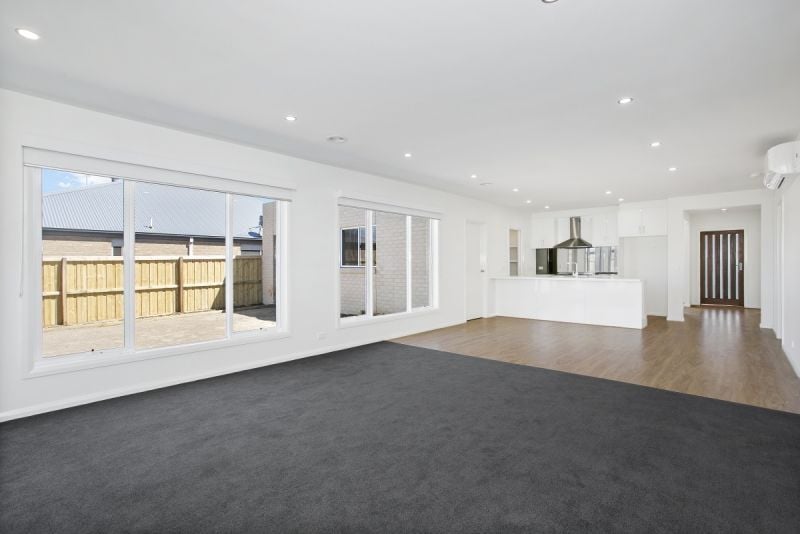 13 Baradine Drive Ocean Grove VIC, Ocean Grove - Thumbnail 2